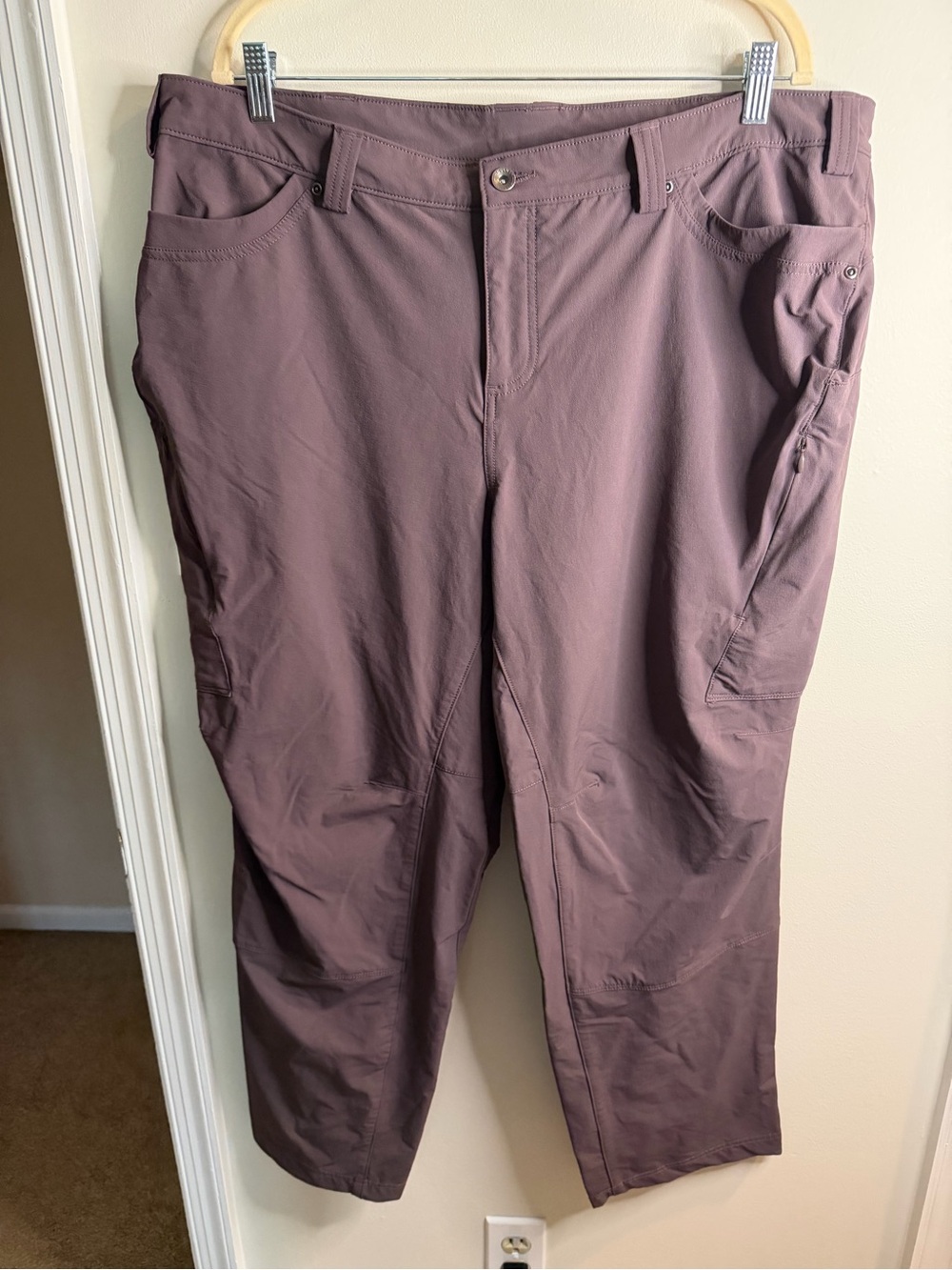 Duluth Trading Co Flexpedition Slim Leg Pants Women’s Plus 20W x 29 Purple 84818